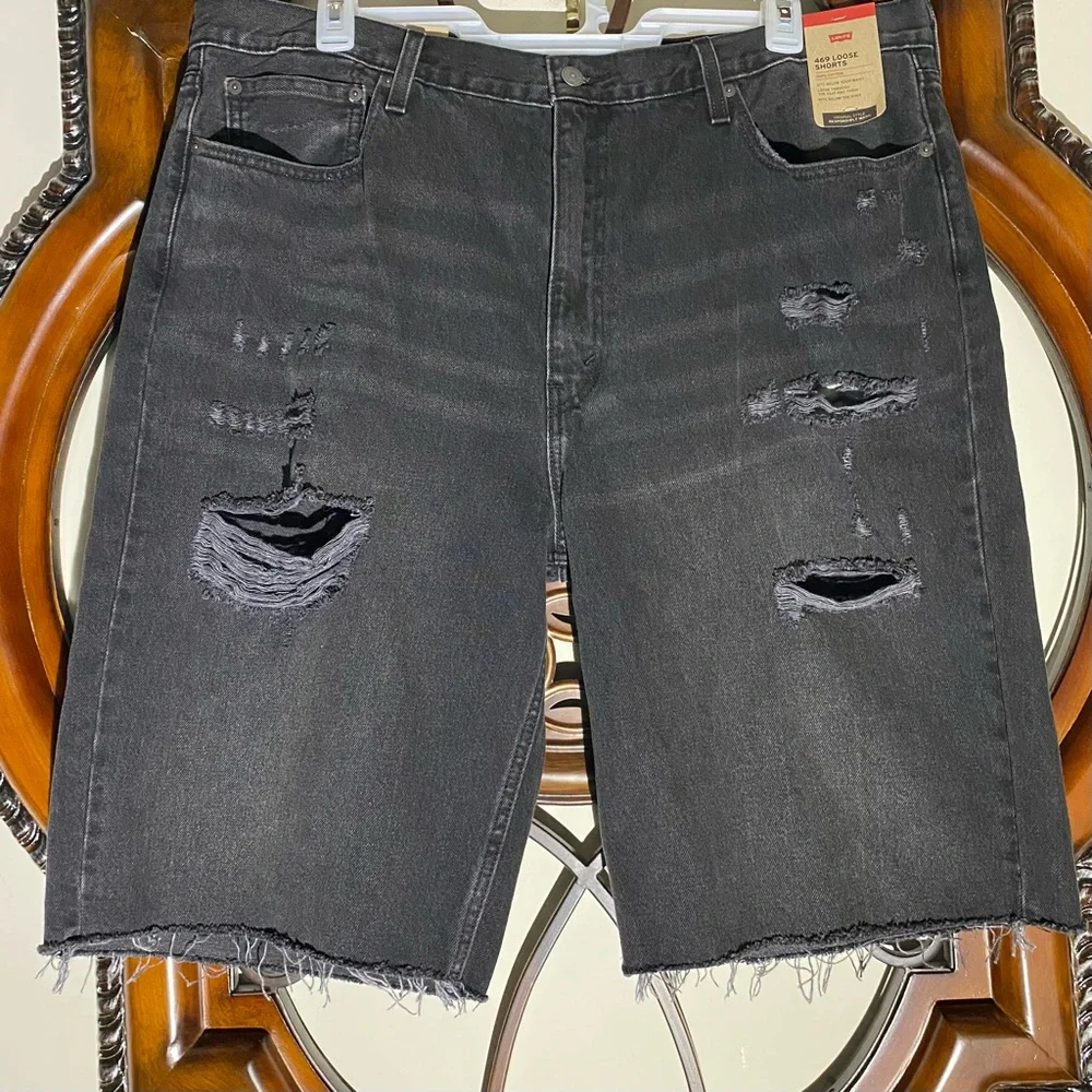 Levi's 469 Loose Fit Distressed Shorts